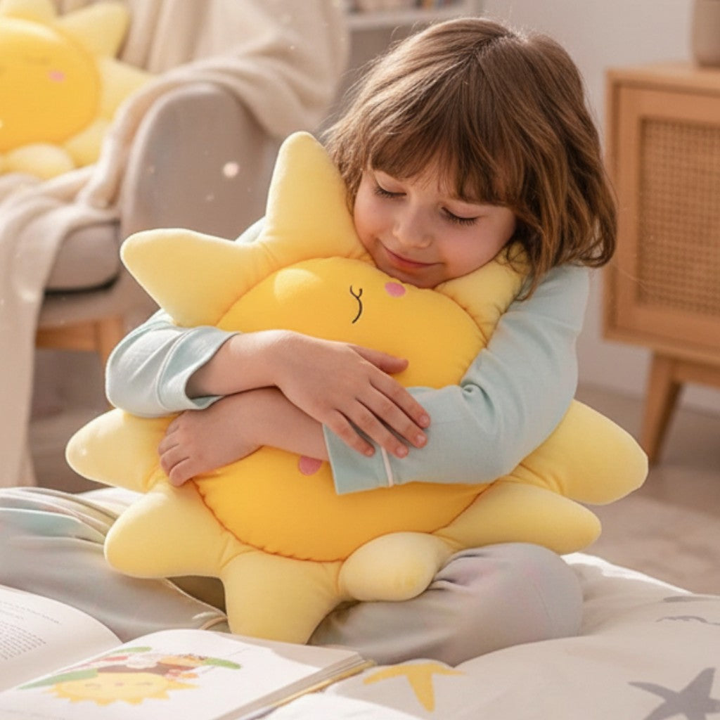 Almofada de Pelúcia Toque de Seda Sol Radiante